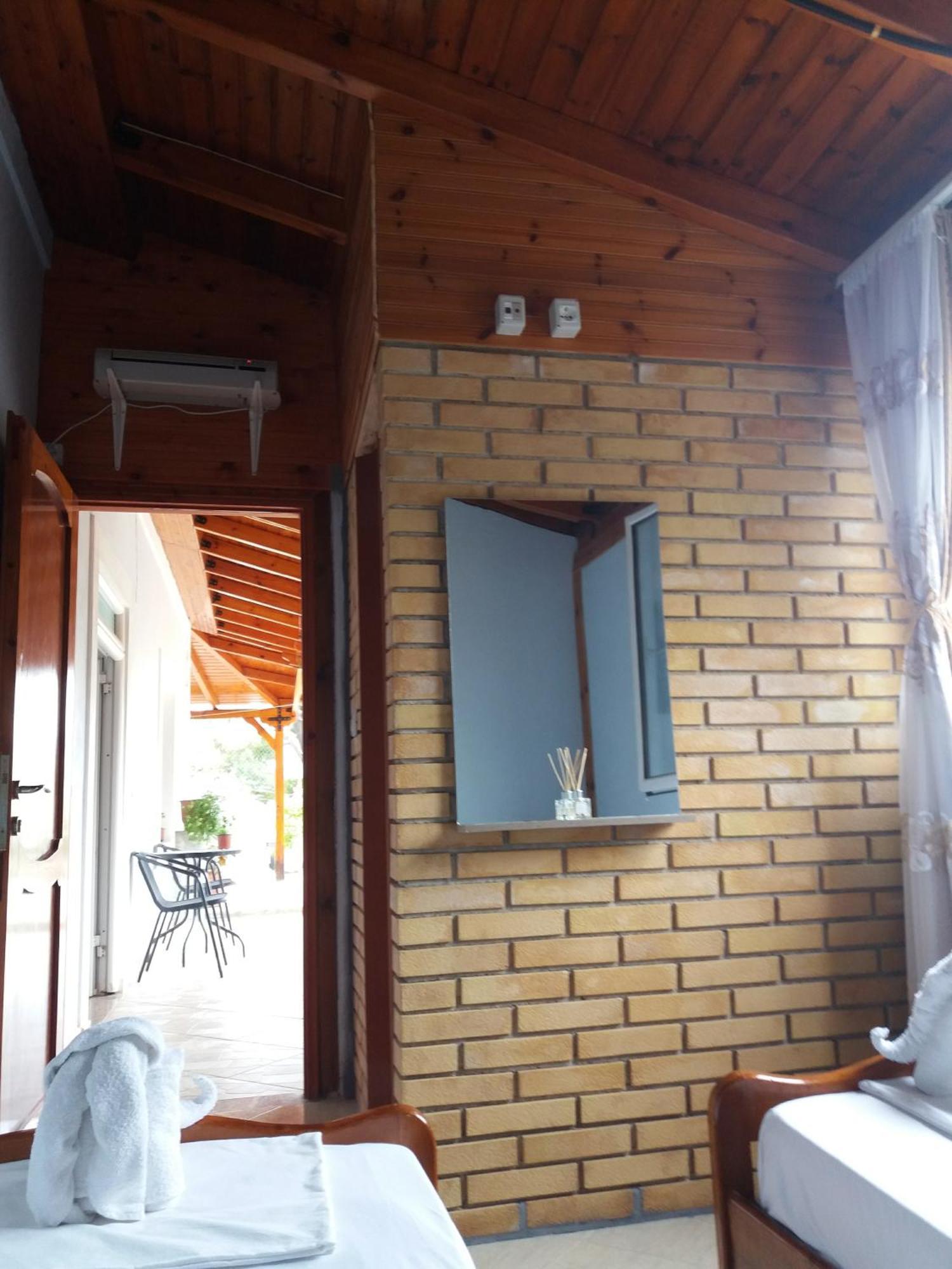 Sunset Guest House Himara Zewnętrze zdjęcie