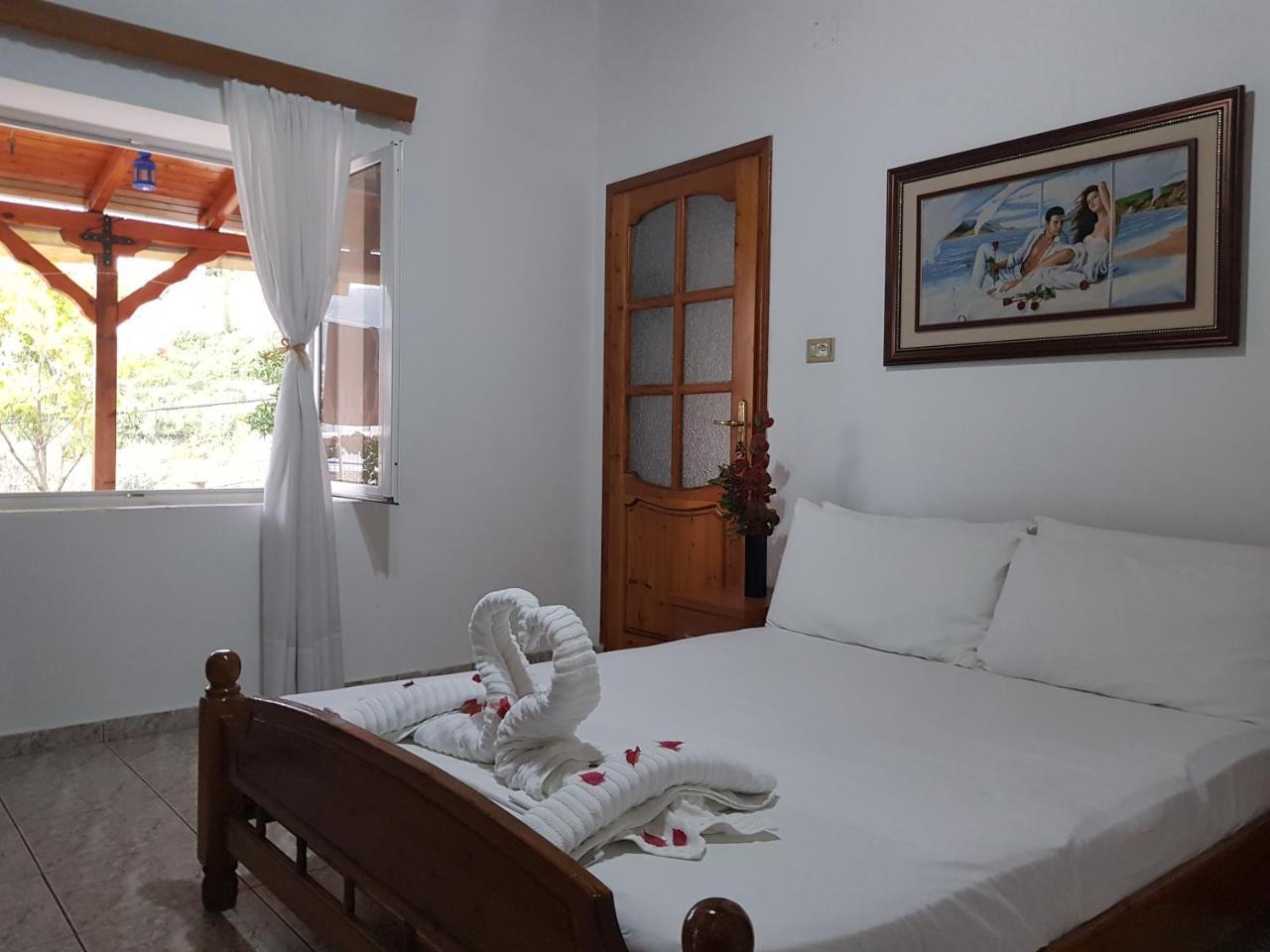 Sunset Guest House Himara Pokój zdjęcie